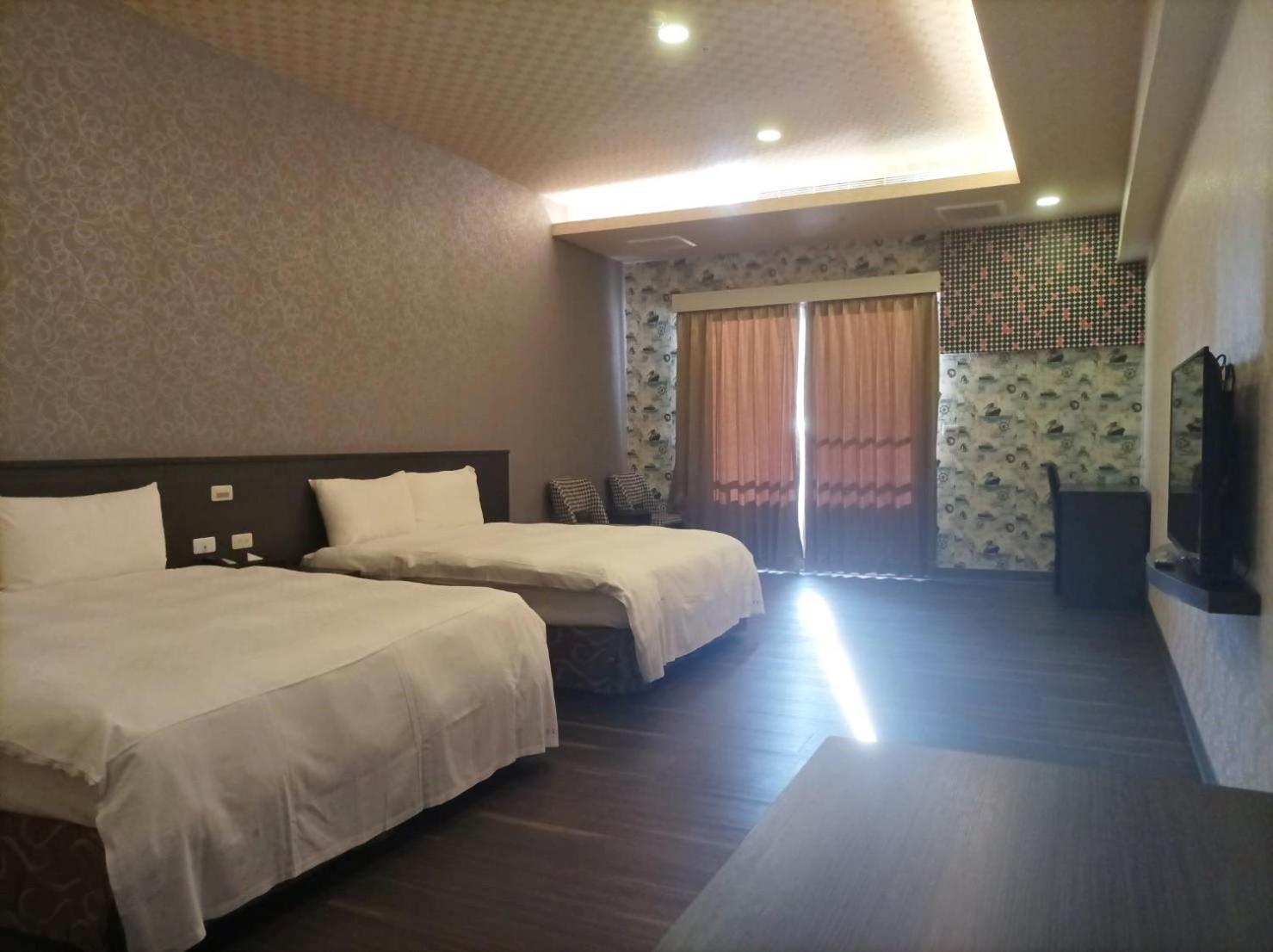 Crystal Hotel Puli Kültér fotó